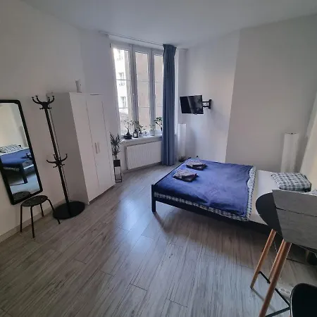 Studio Centrum Polwiejska 11A Poznaň Exteriér fotografie
